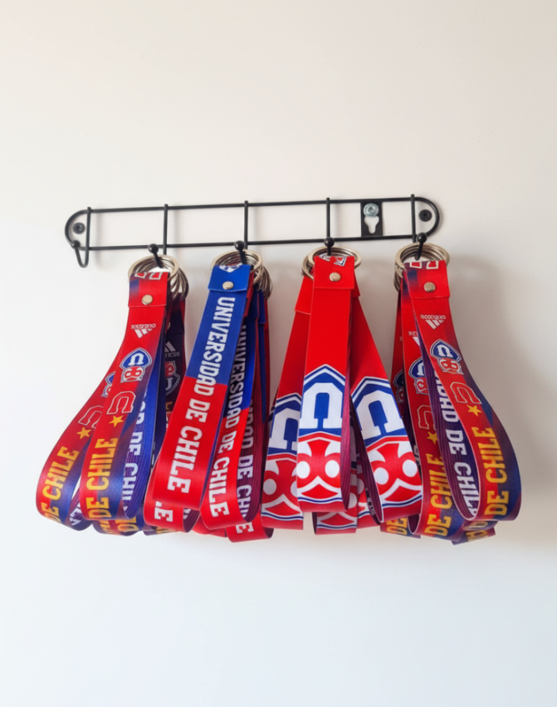Lanyards estampado personalizado de U de Chile para hinchas